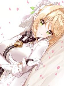 The villain queen is eavesdropping on my inner thoughts and she won't let me lie down?